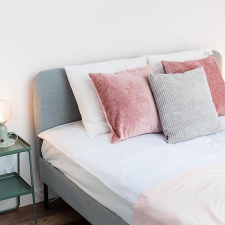 Krakow Trailside Apartments - By Upstairs Екстер'єр фото